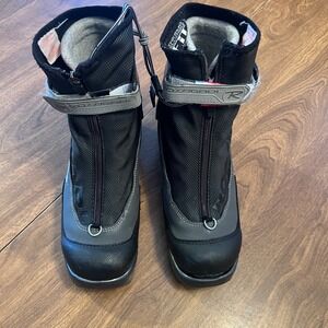 Rossignol BC7 NNN BC Cross Country Ski Boots Black Gray Mens 38 Womens 7.5